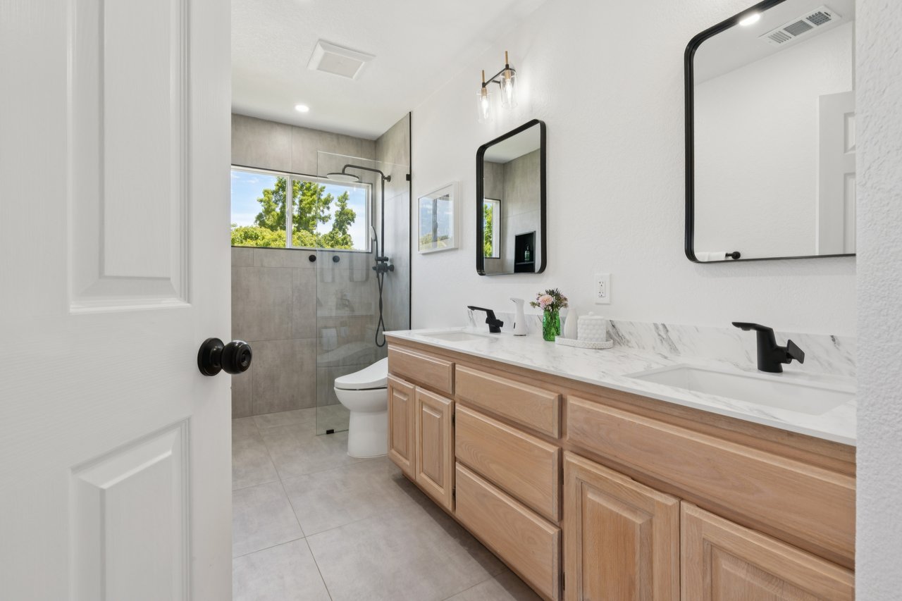 219 Butterfield Dr