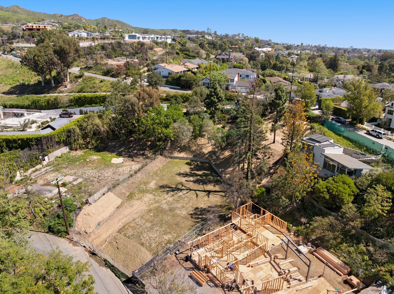 Pacific Palisades Buildable Lot