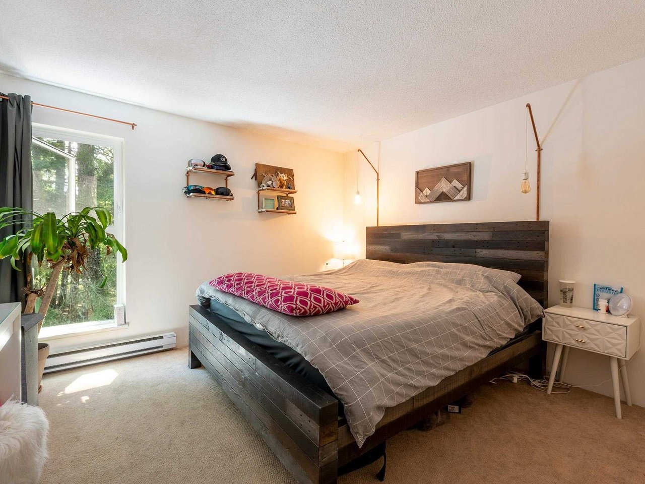 G103-1400 Alta Lake Rd