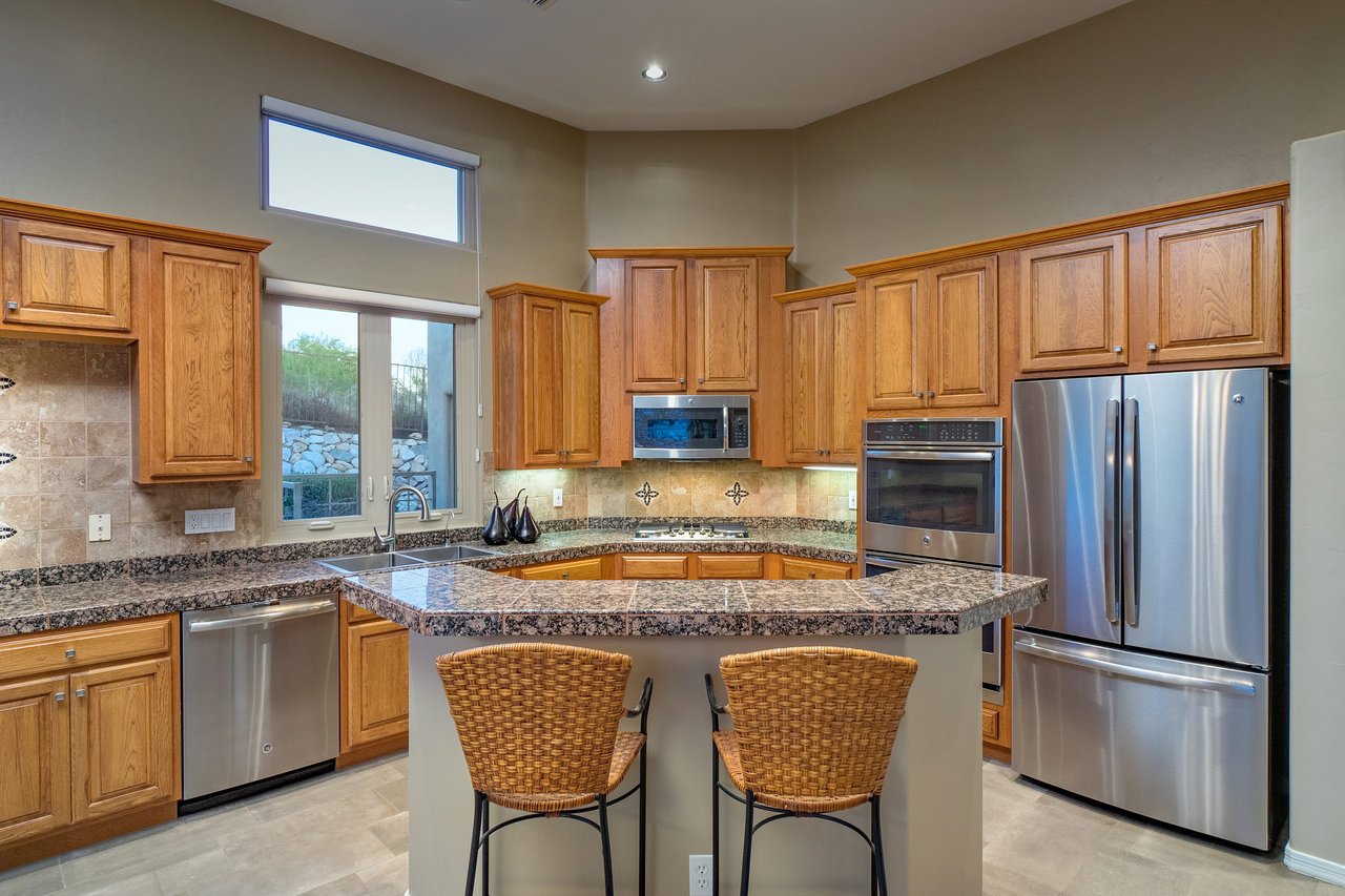 Situated in the gated Fairfield Bonita Ridge community
