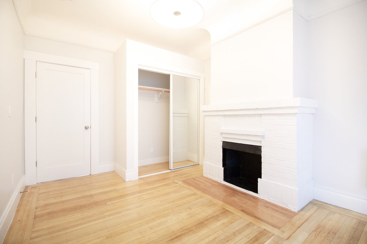 1024 Sacramento St 4Bd/1Ba Nob Hill Flat 