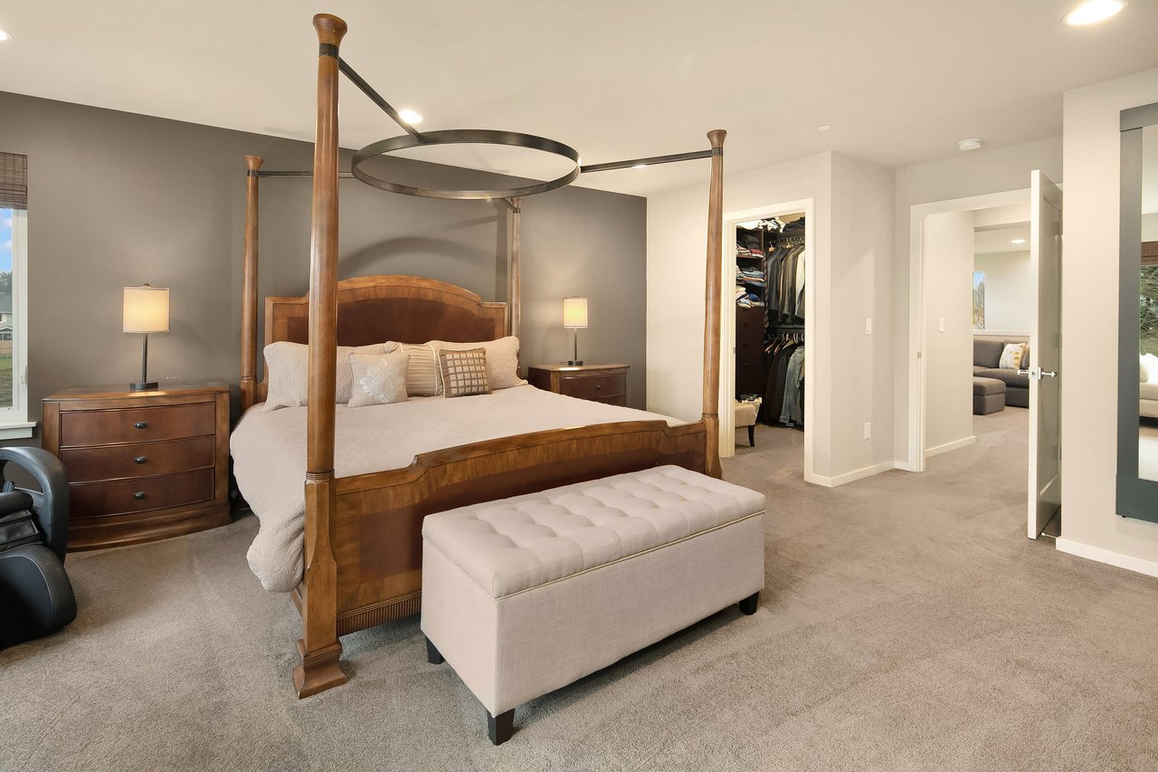 MainVue's Chateau Meridian Calusa