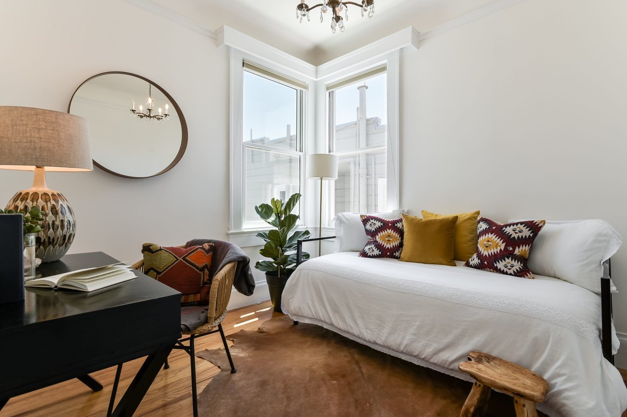 Renovated 5BD Nob Hill Home