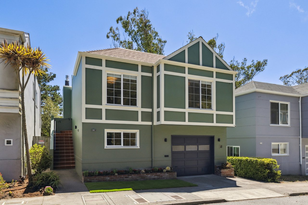 757 Panorama Drive