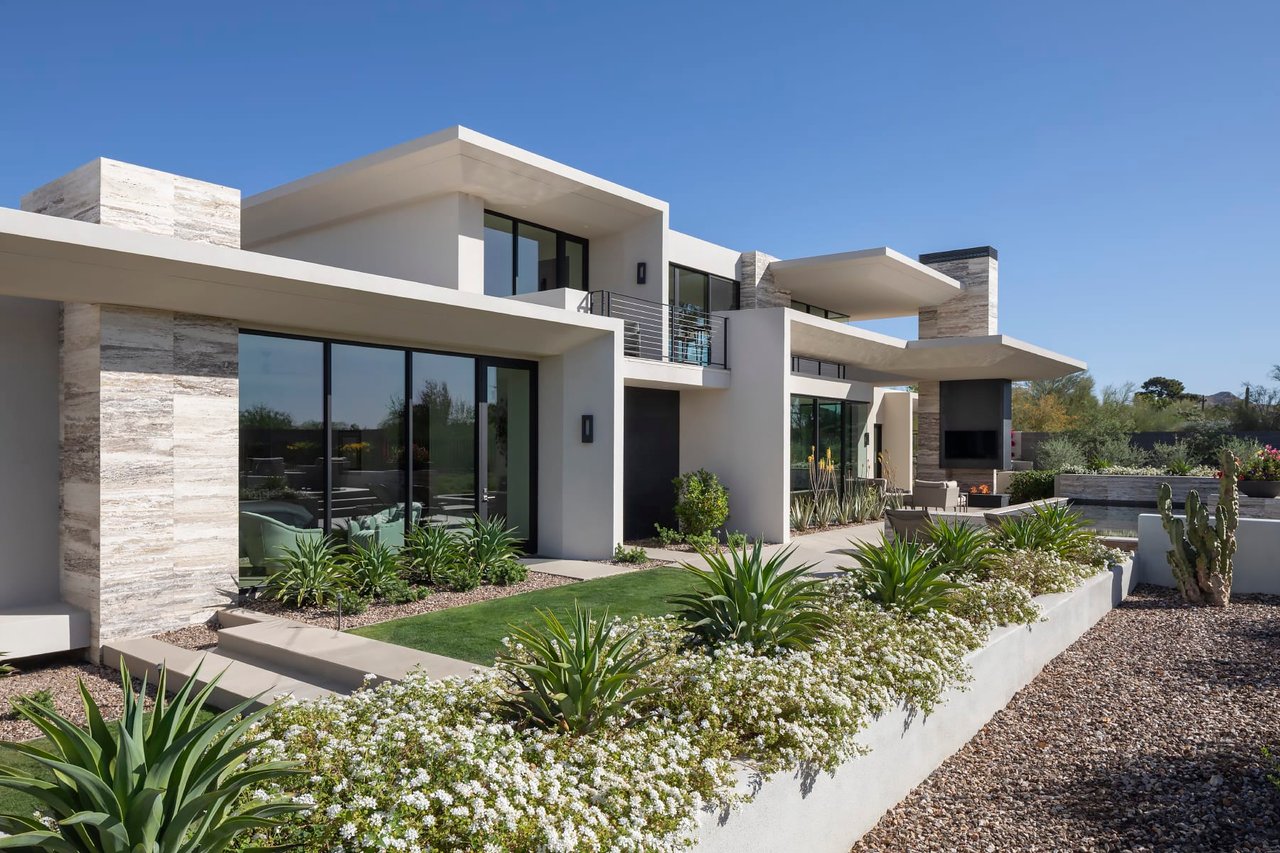 Modern Luxury home in Paradise Valley, Arizona