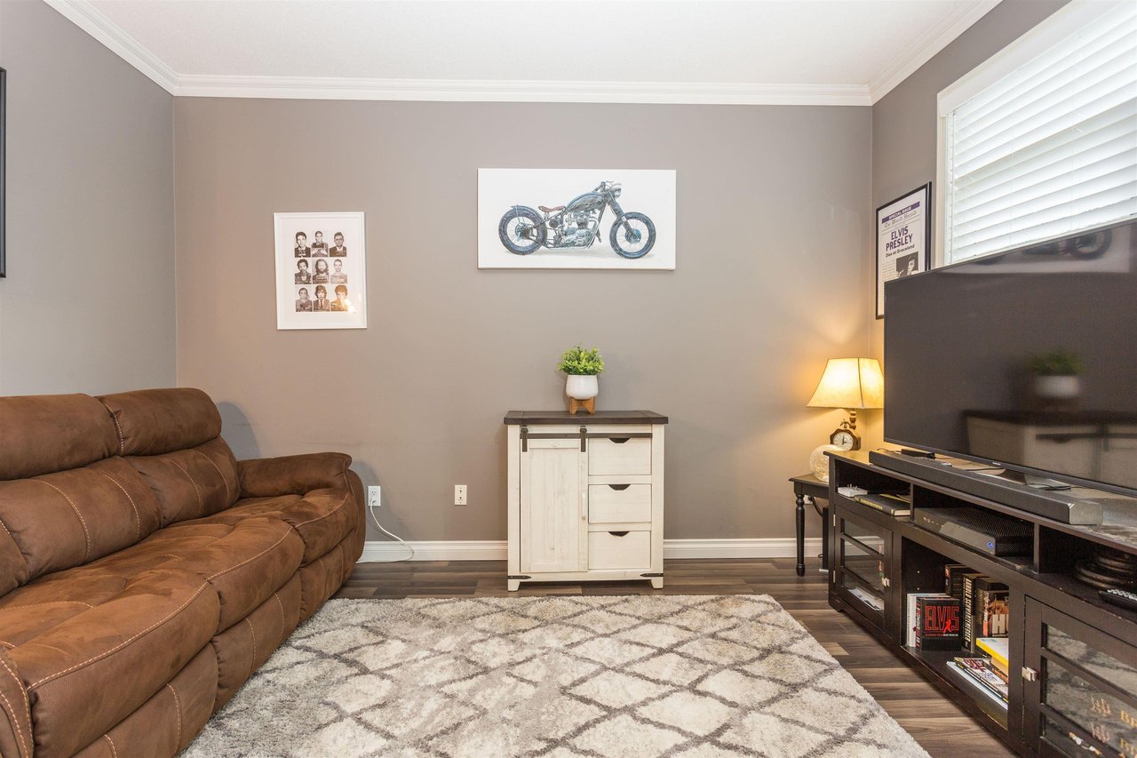106-20897 57 Ave