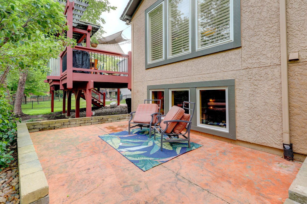 5514 W 147  Terrace