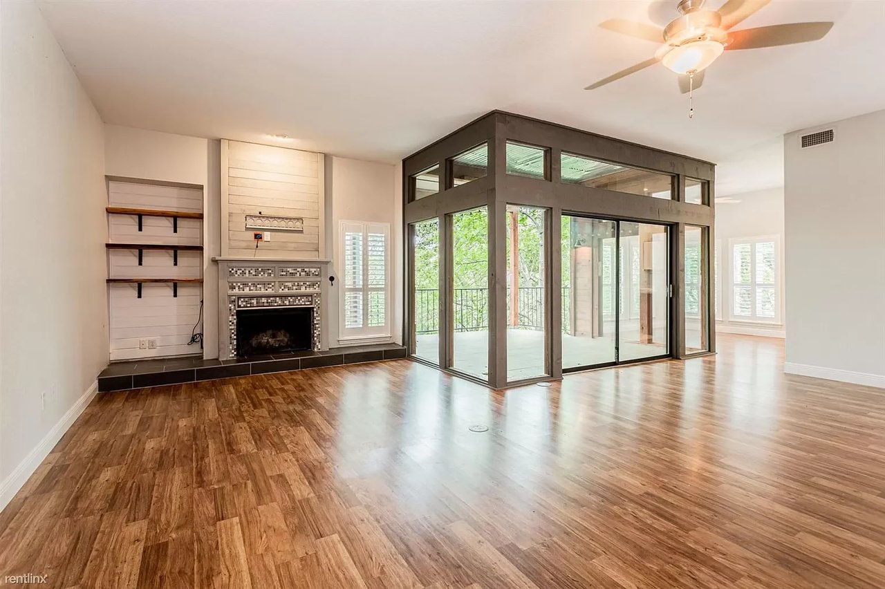 4711 Spicewood Springs Rd