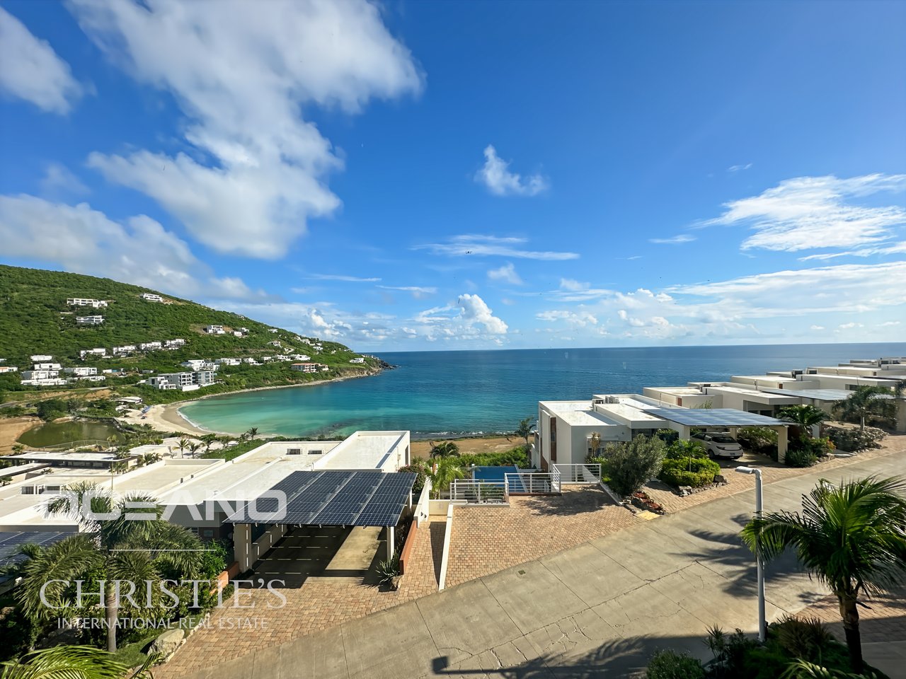 INDIGO BAY - ROOFTOP VILLA WITH OCEAN VIEW