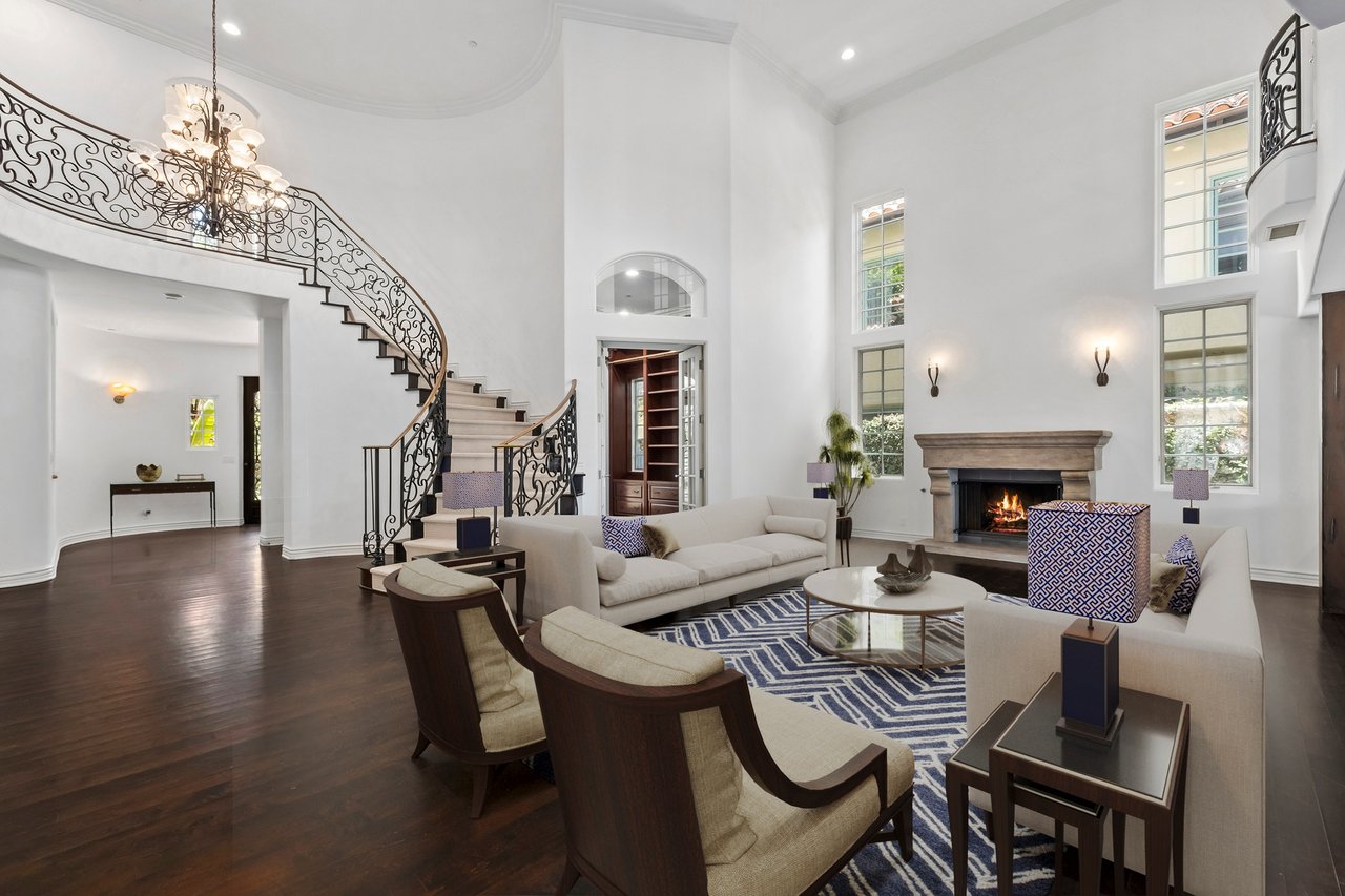 A New Pacific Palisades Listing with Ocean Views, Privacy, and Prestige