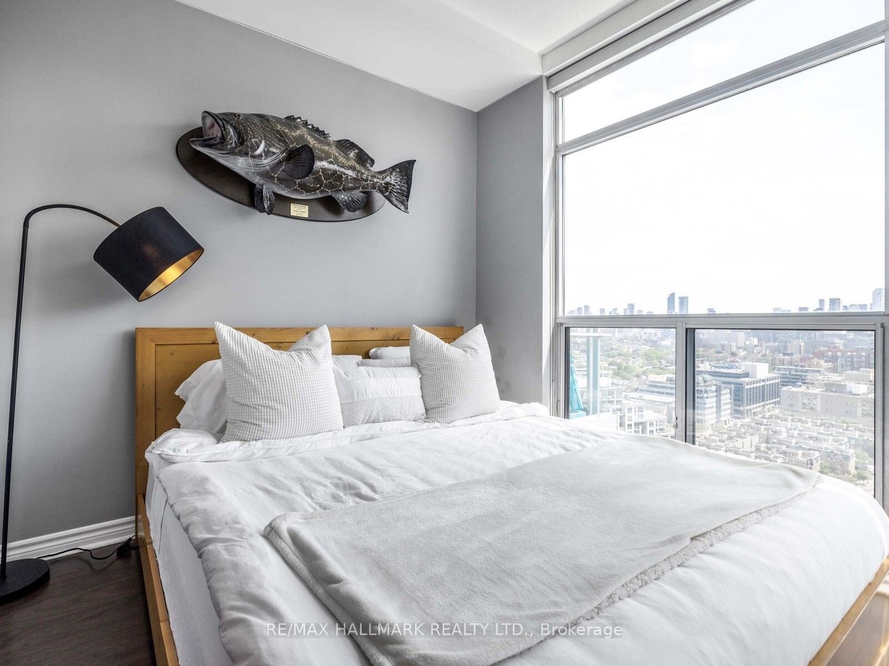VIBE CONDOS