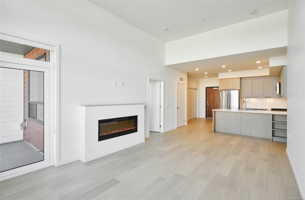 503-7162 West Saanich Rd, Central Saanich