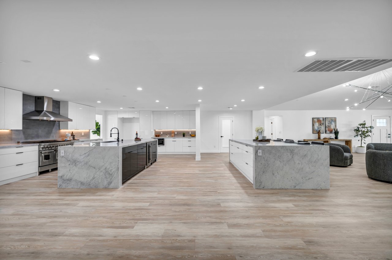 3630 Tobias Lane