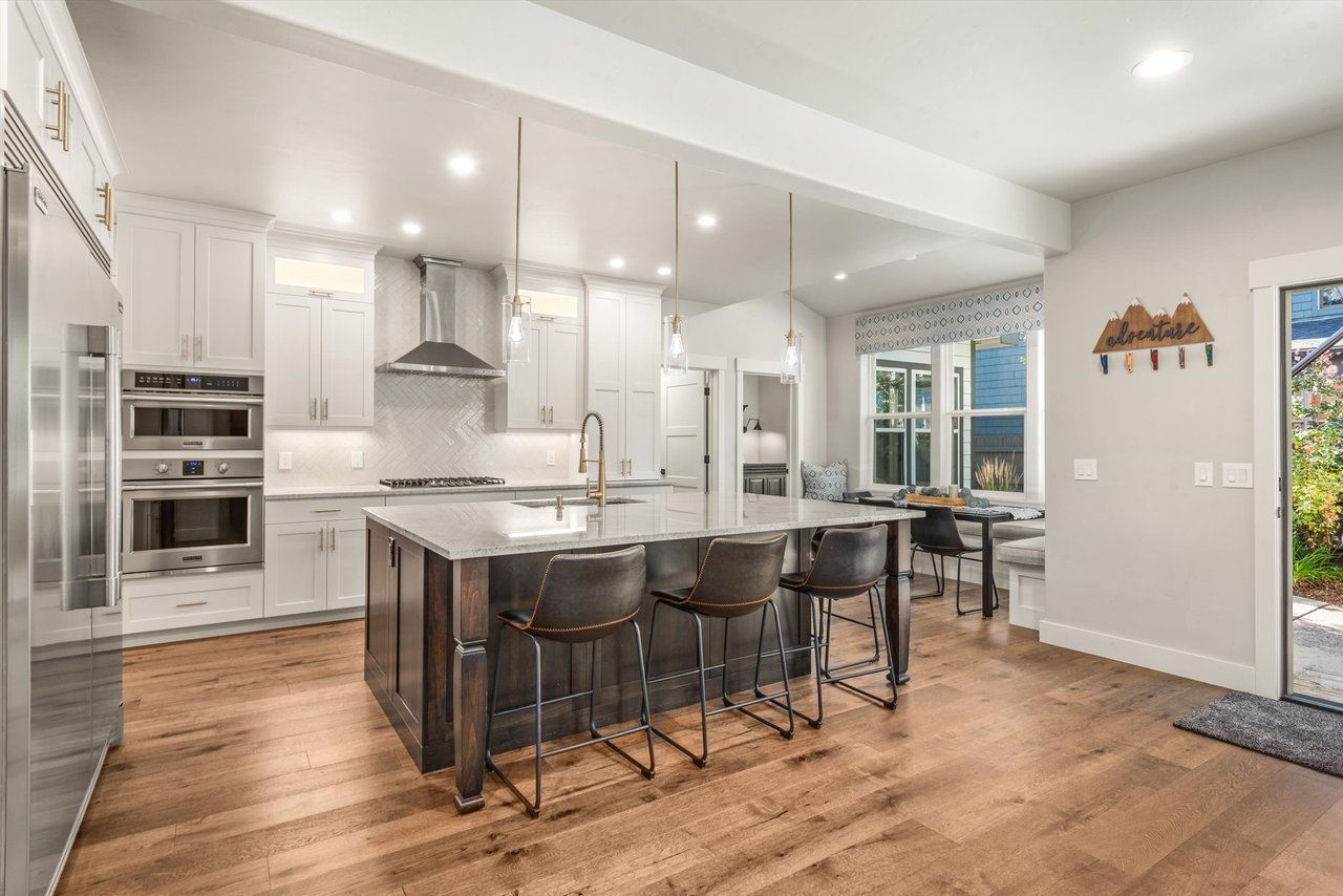 Your New Willits Home Awaits