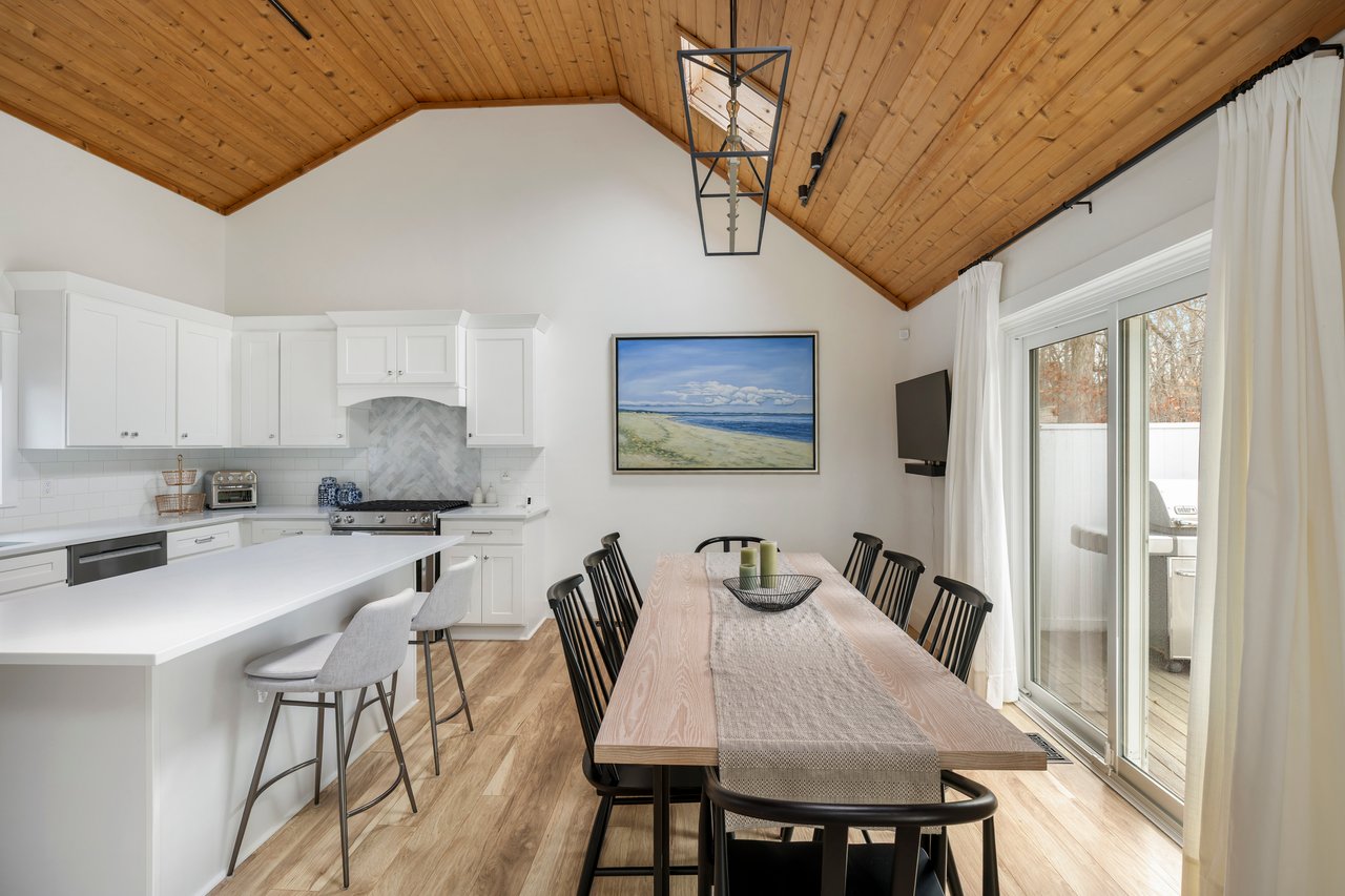 147 Sycamore Drive, East Hampton