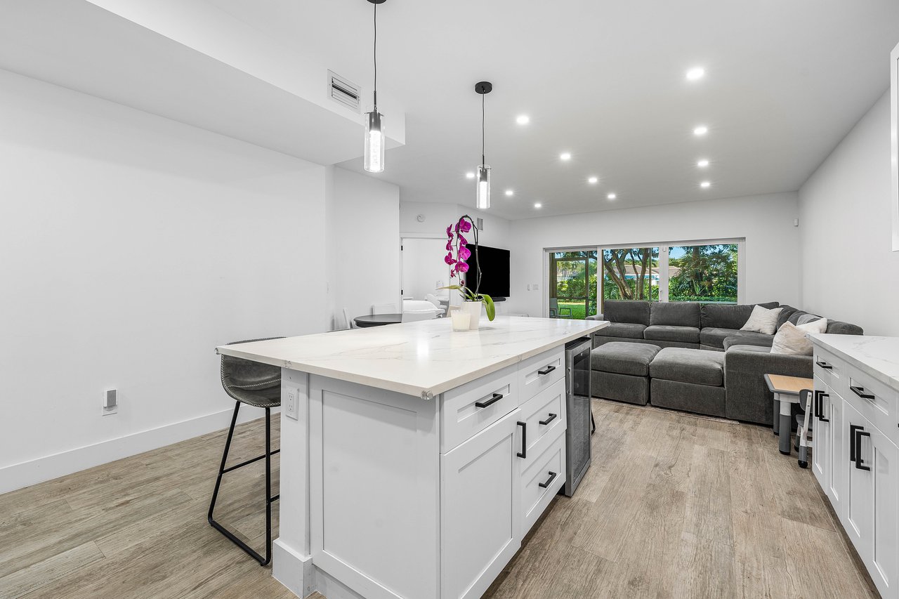 6229 Graycliff Drive A