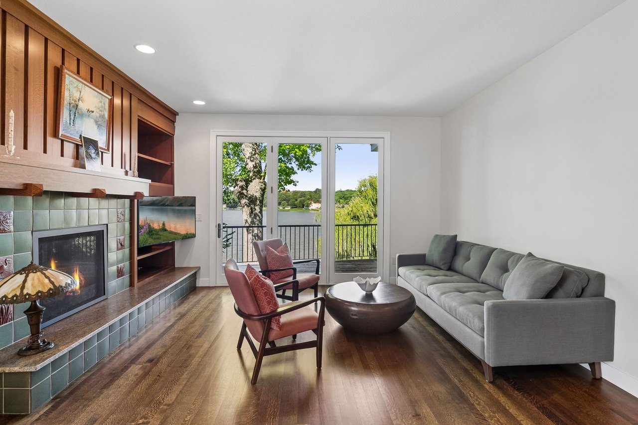Lake Minnetonka Living: Beautiful Lakeshore Home Now Available for Rent in Orono