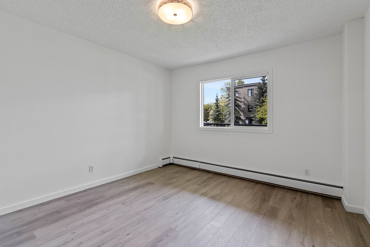 635 56 Avenue SW Unit: 206