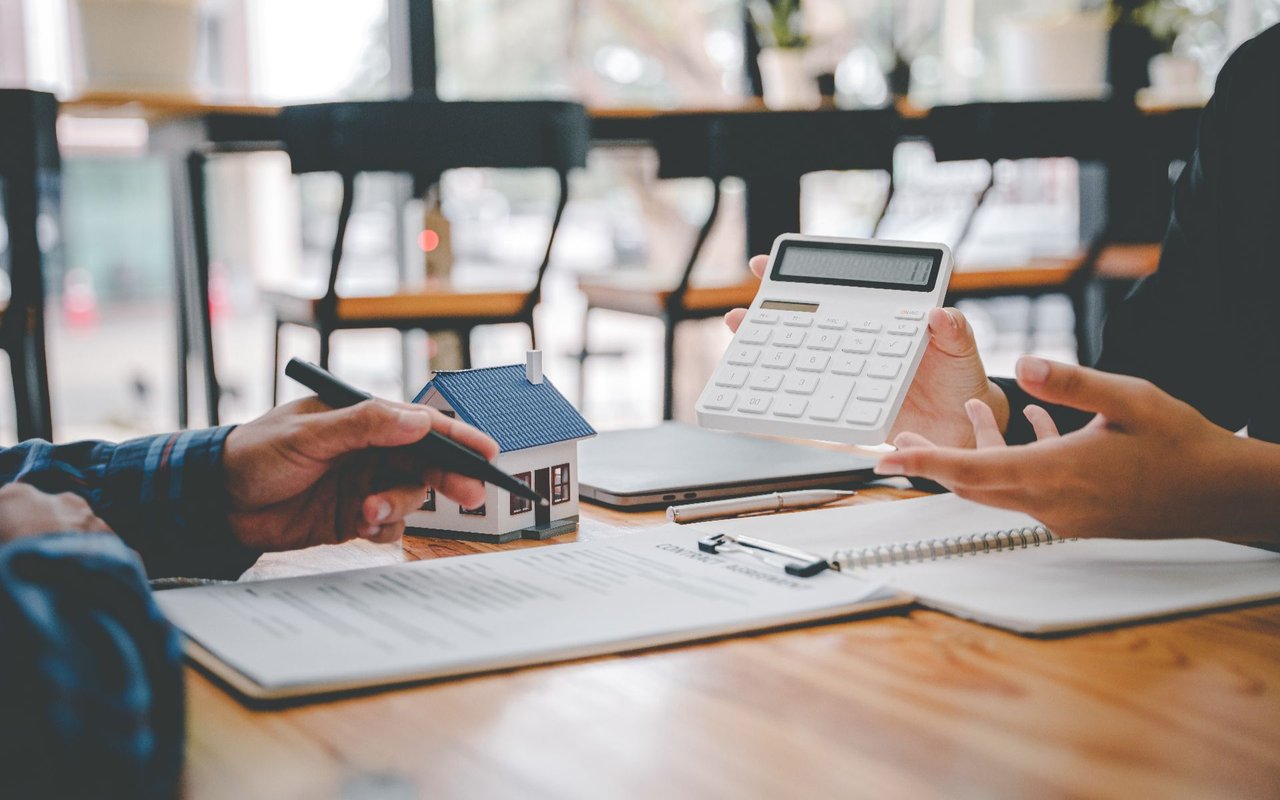 Choosing The Right Mortgage: Understanding Different Loan Types