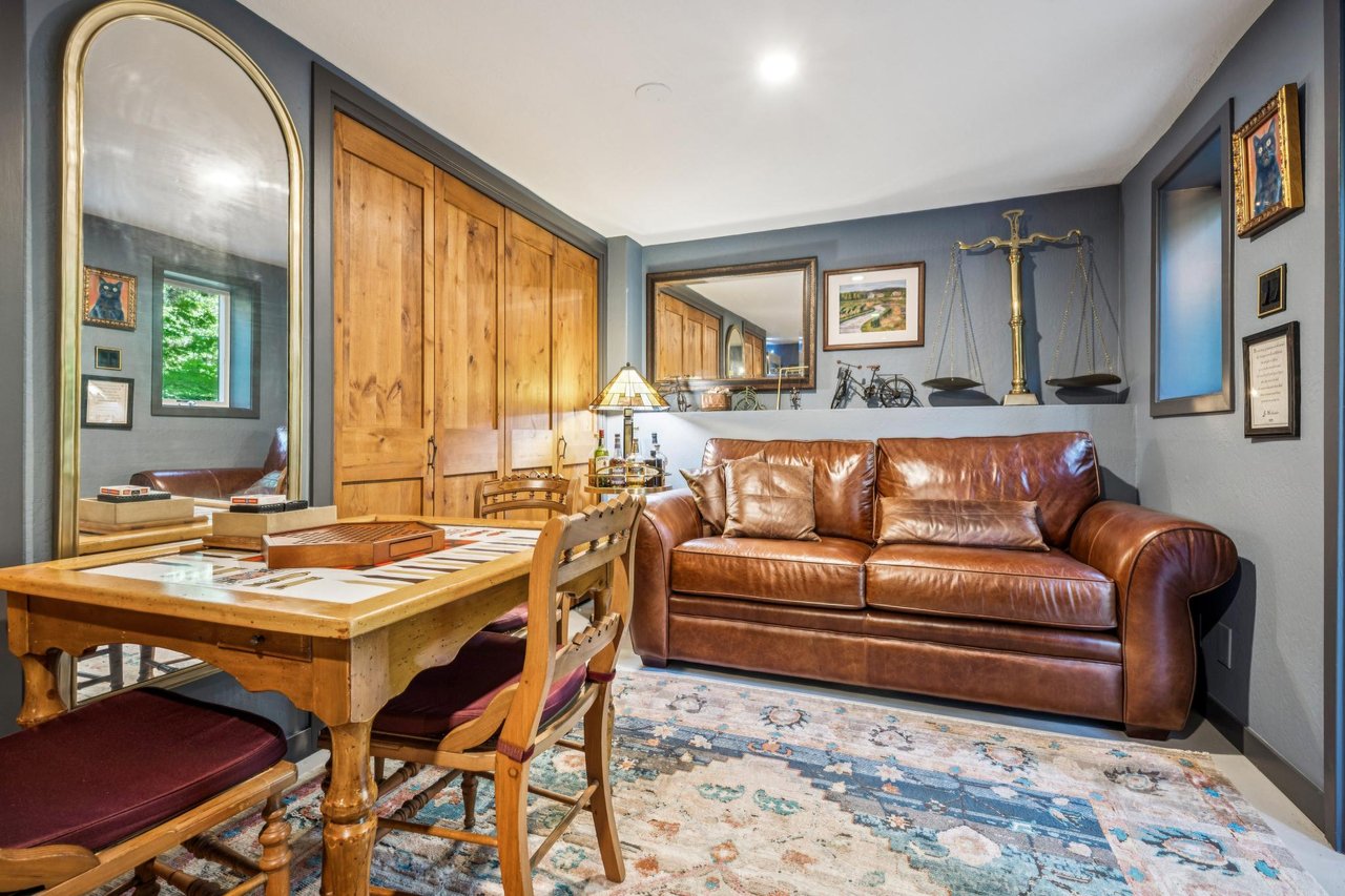 309 Corte Madera Ave