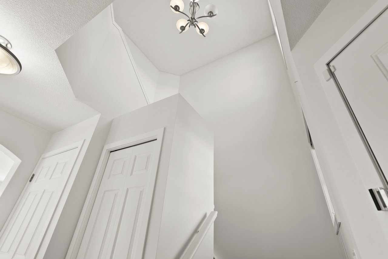 12345 Coventry Hills Way NE