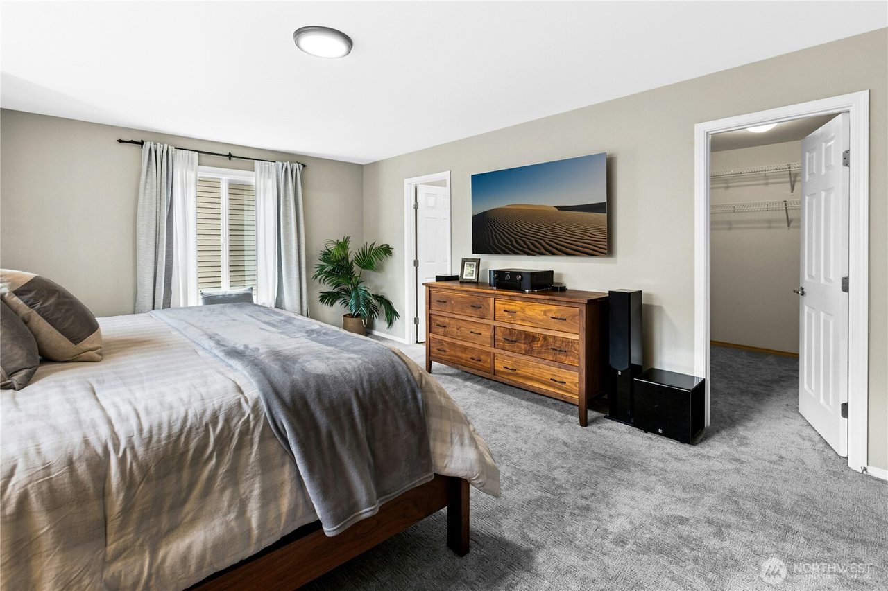 8823 Swenson Avenue SE 