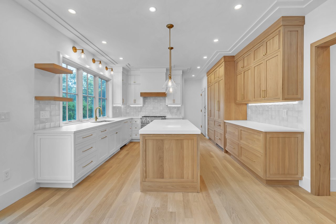 133 East Ave, Unit B 