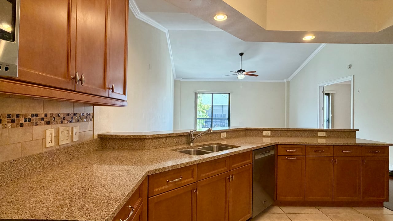 Top Floor Condo at Park West in downtown Winter Park