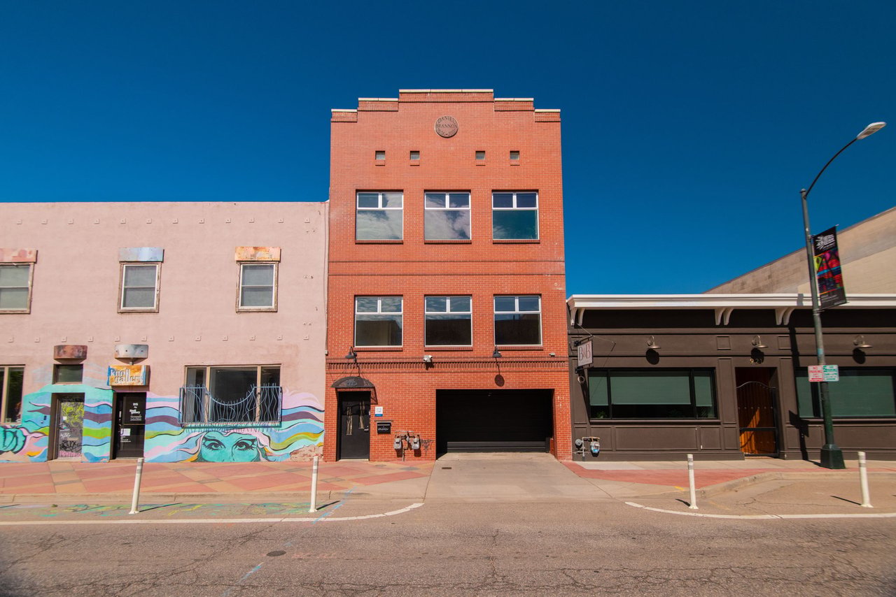 919 Santa Fe Drive