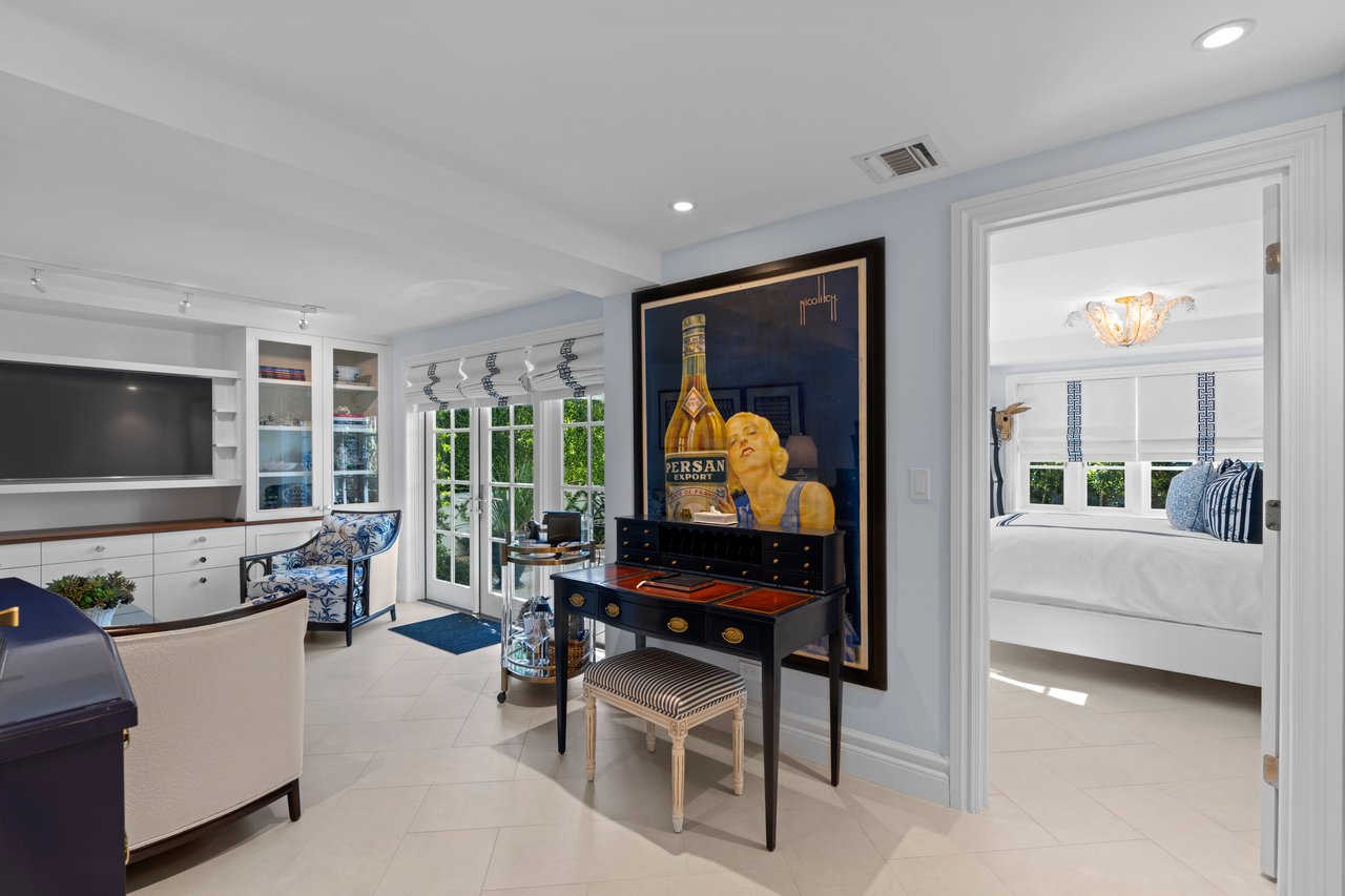 Entertainer’s Paradise in Prestigious Estate Section Enclave