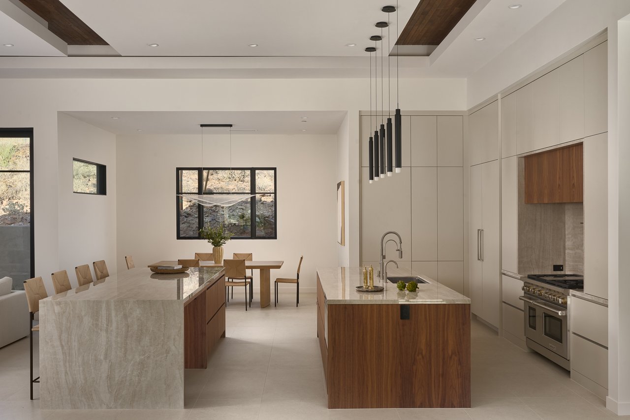 9619 N SOLITUDE Canyon