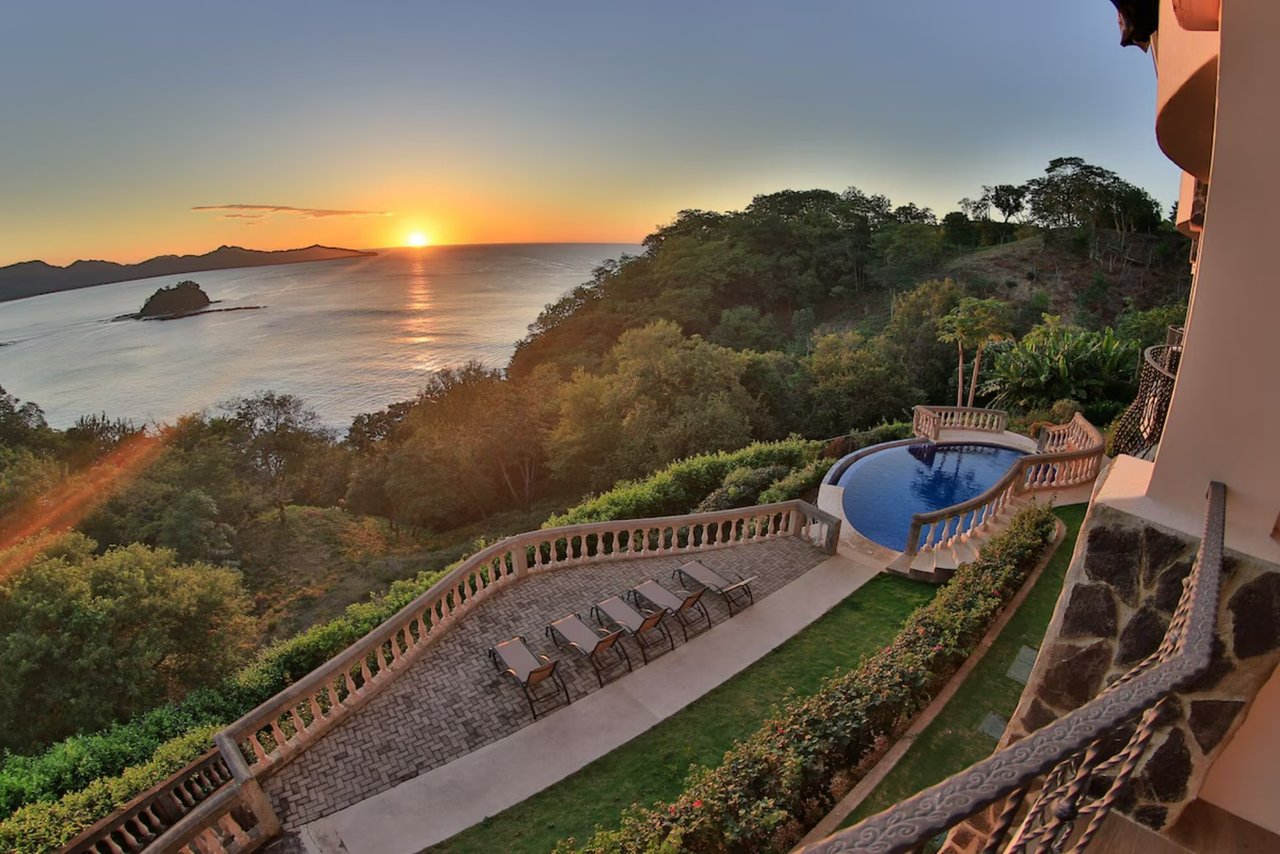 Flamingo Cove 3 | Spectacular Ocean Views in Playa Flamingo