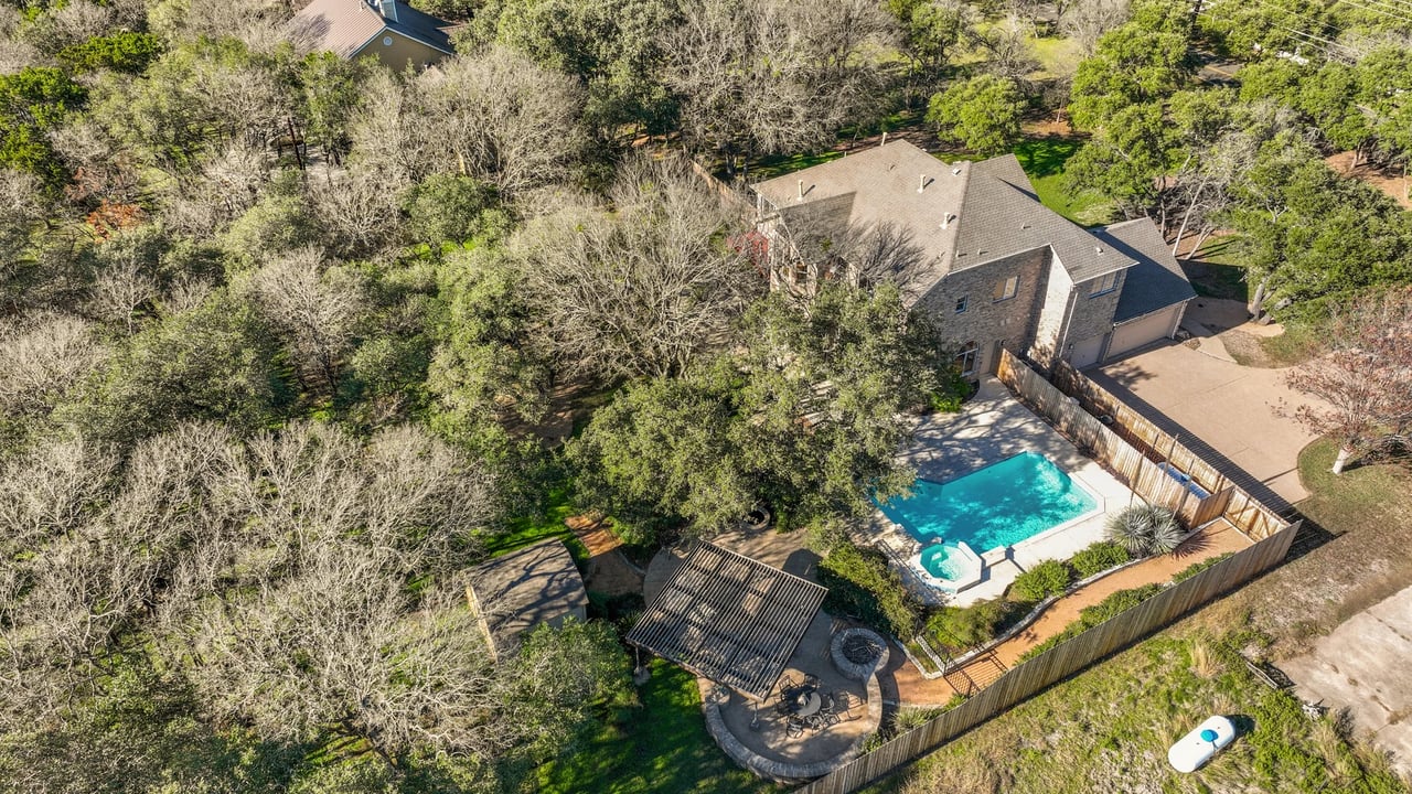 3813 McNeil Dr