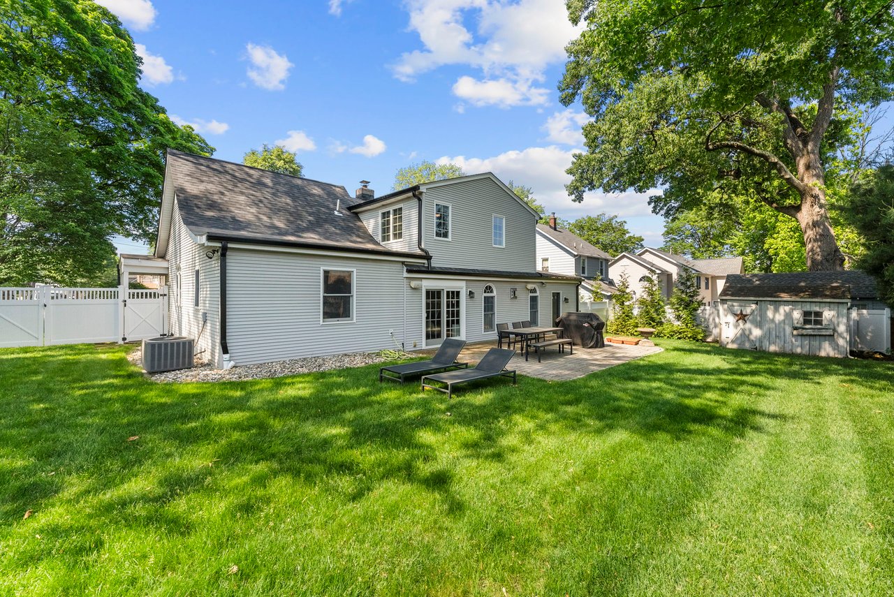 200 Hillside Ave, River Edge, NJ 07661