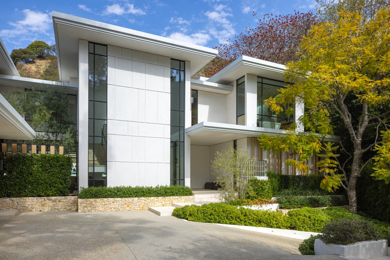 9509 Heather Rd, Beverly Hills 