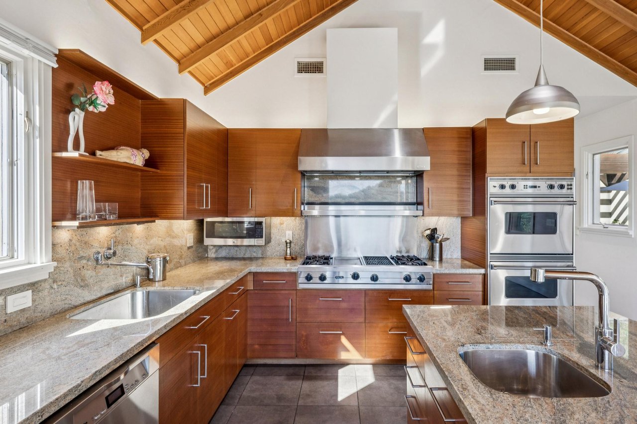 10 Maoli Drive, San Rafael