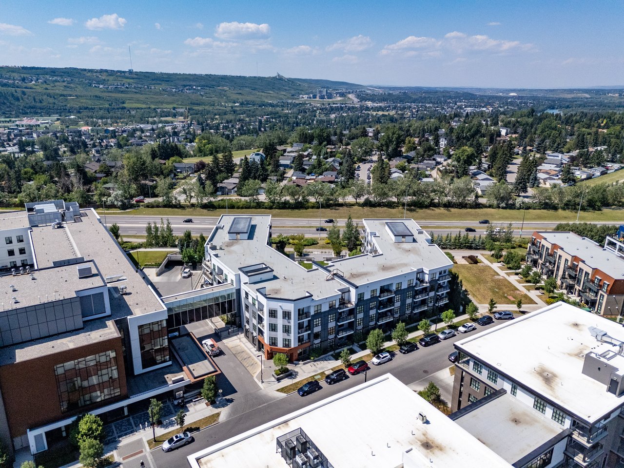 383 Smith Street NW Unit: 402