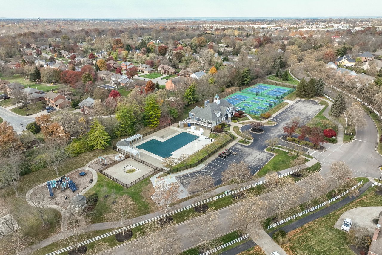 7323 Country Club Ln