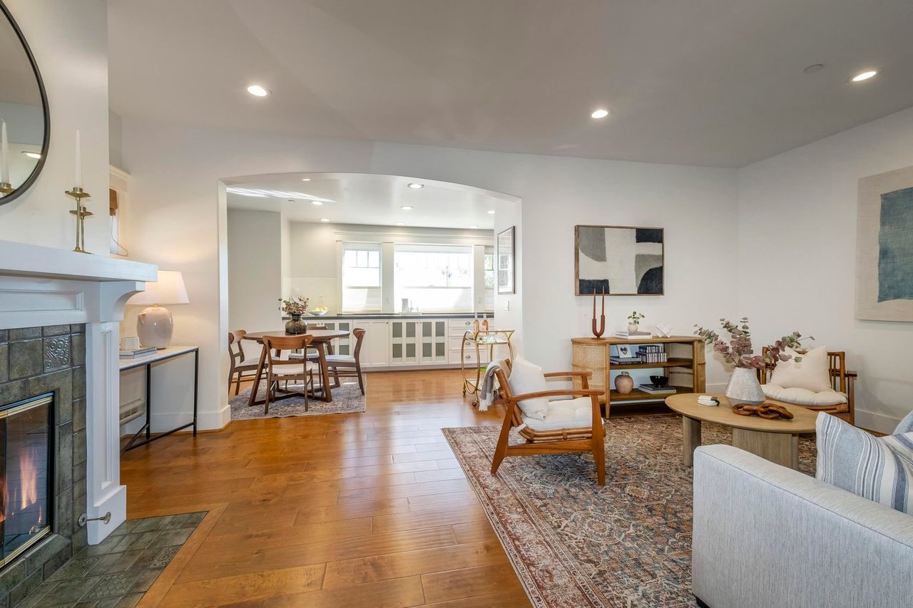 Award Winning Craftsman Design Townhome in Prime Santa Barbara Location 