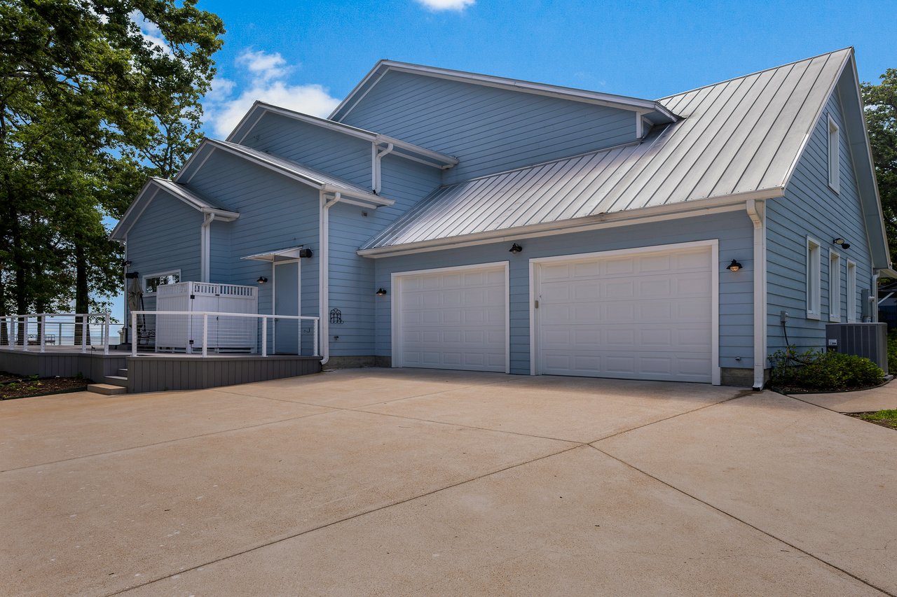 Lakefront Luxury