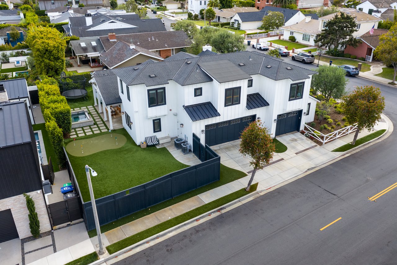 1230 Essex Lane