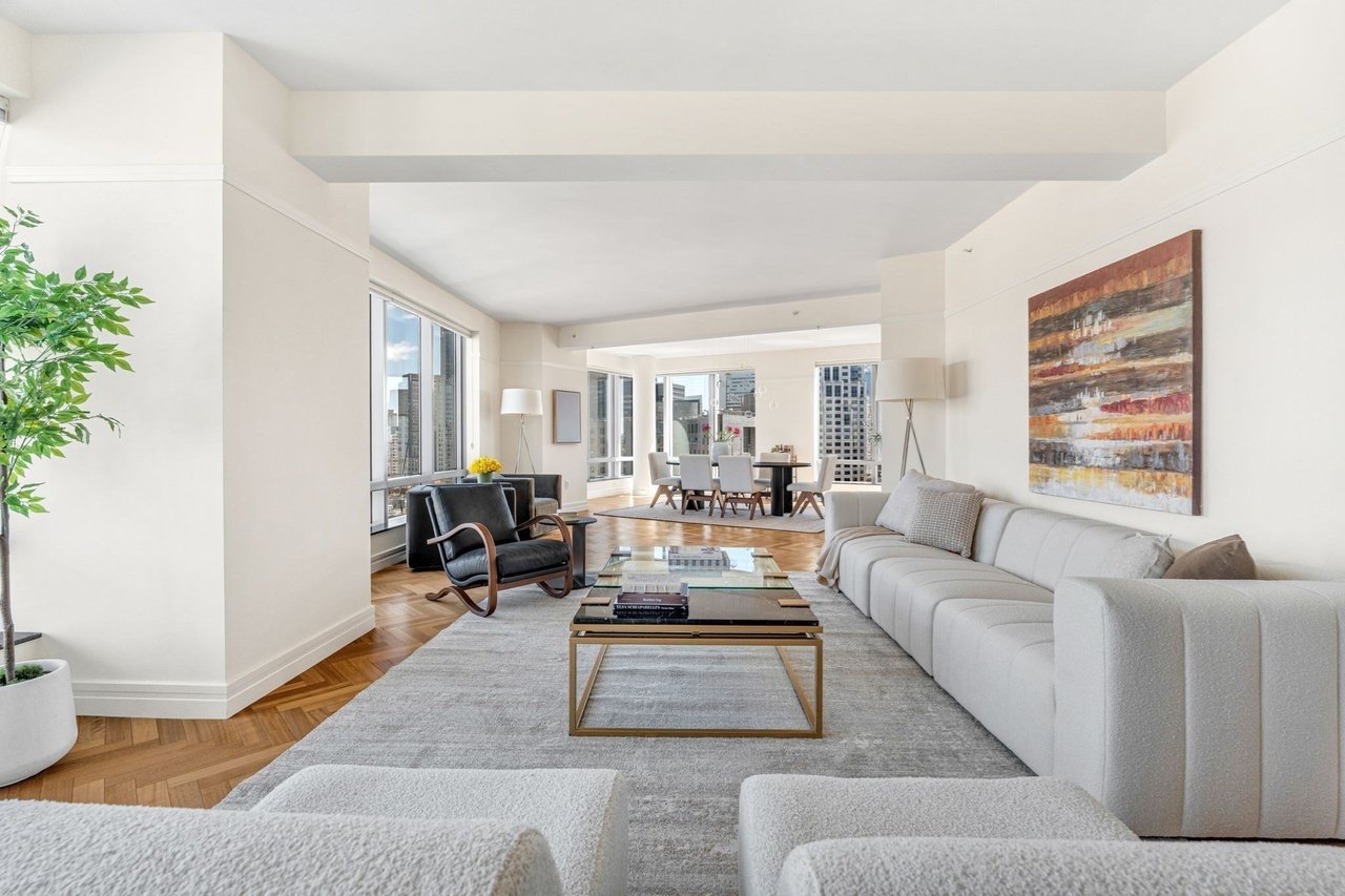 1 Avery Street - #24D