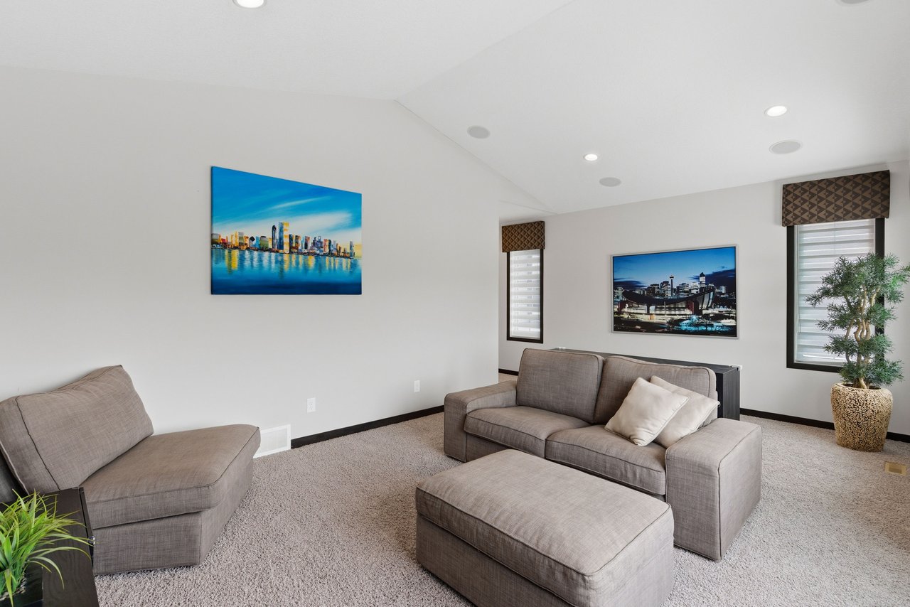 71 Panatella View NW