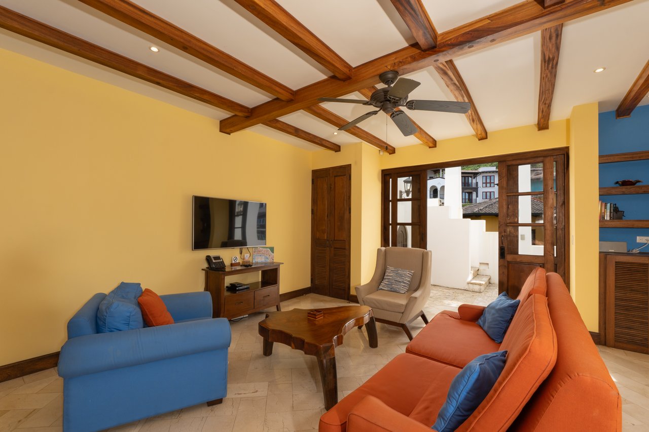 36 Plaza Carlota | Elegant Rooftop Flat with Ocean & Mountain Views in Downtown Las Catalinas
