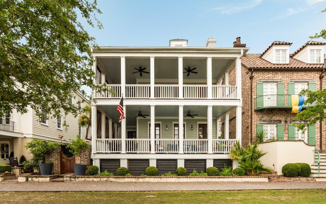 For Sale – Homes with Full Front Porches