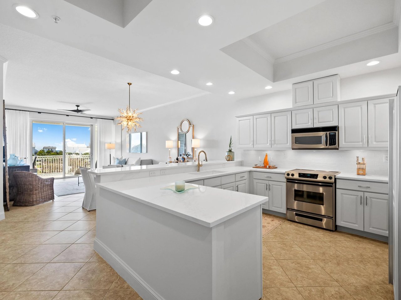 9961 E County Highway 30A #304