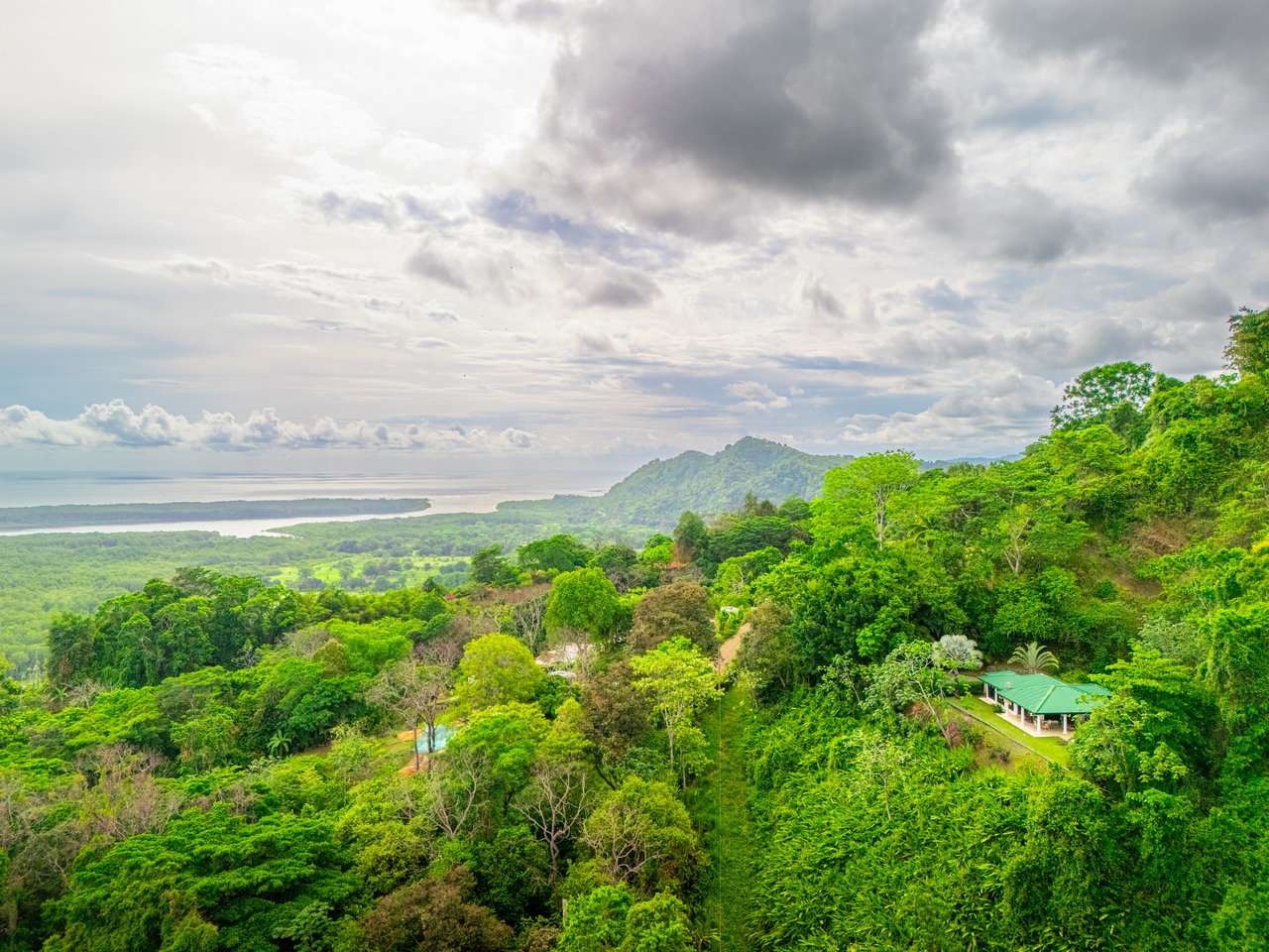 Front Ridge Ocean View Casa Mono Titi – Tres Rios, Costa Rica