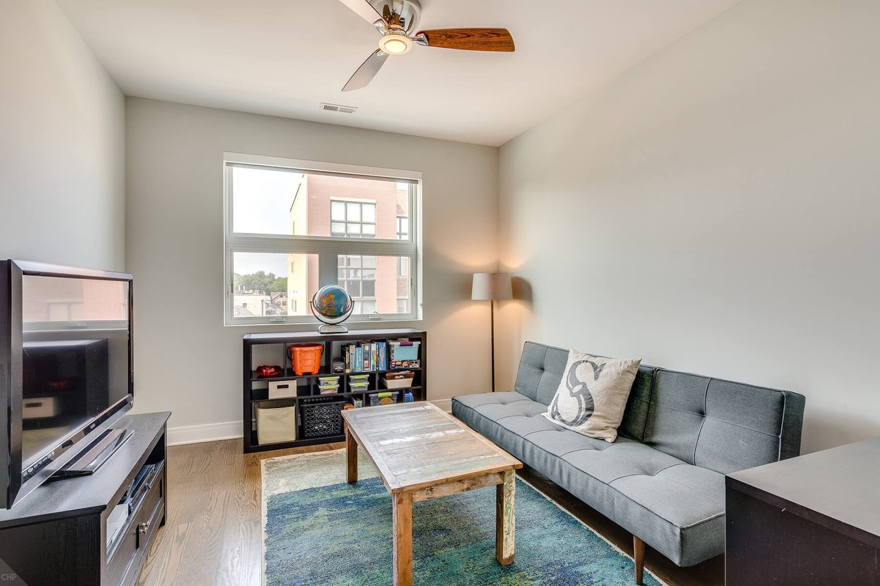 Just Listed | 1617 West Grand Avenue #3E for $659,900