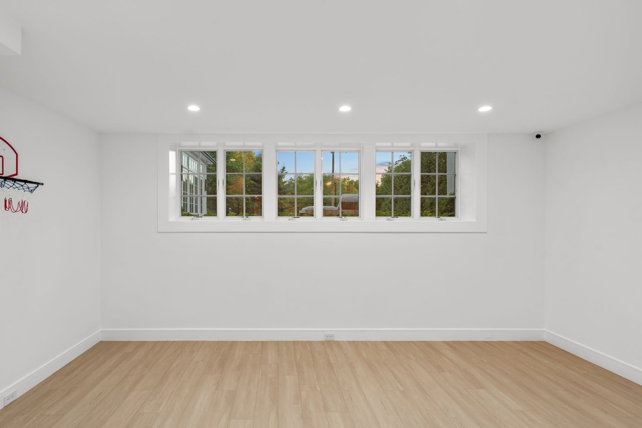 306 Hutchinson Road