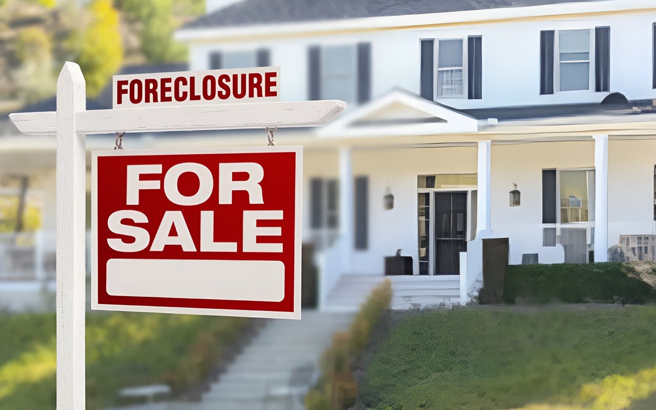Thinking About Buying a Foreclosure?